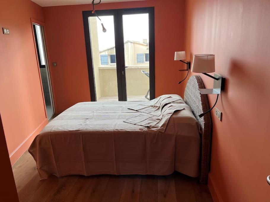 Villa De Charme Chateauneuf-de-Gadagne Bagian luar foto